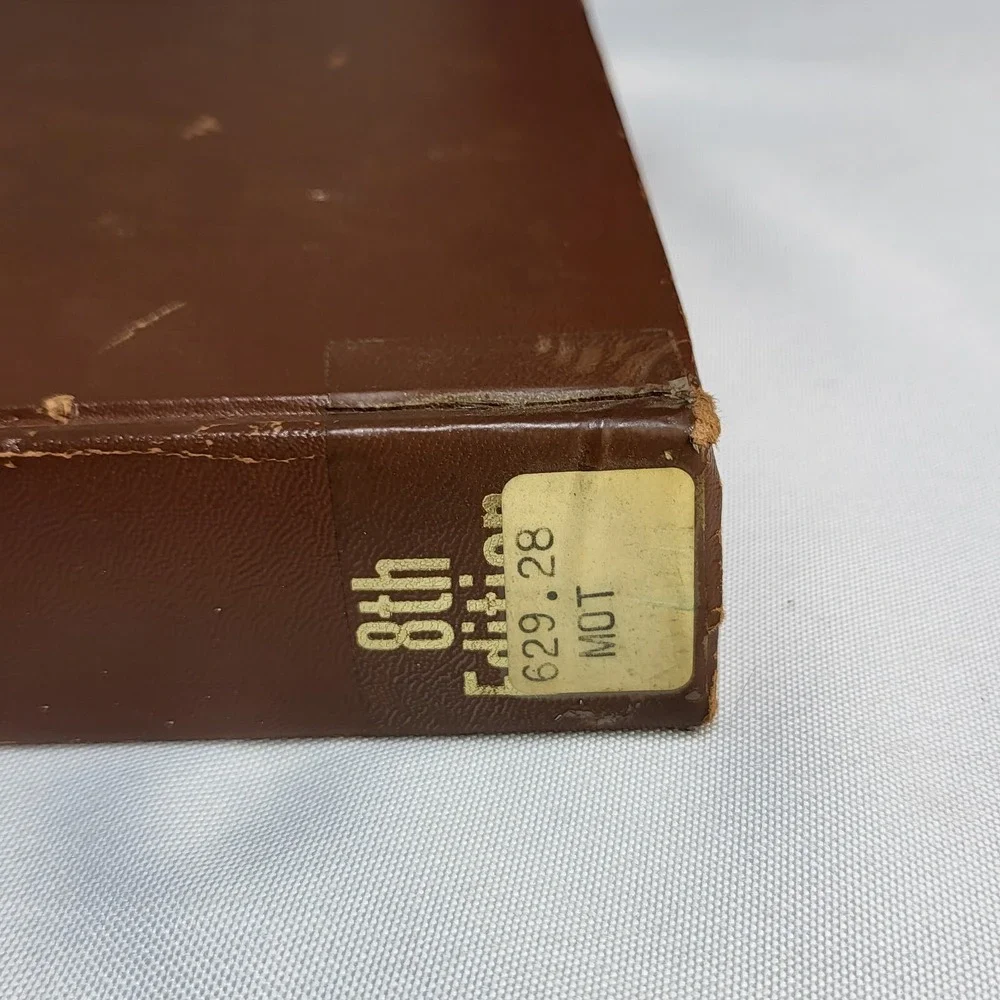 MOTOR Auto Engines and Electrical Systems Repair Manual 8th Ed. 1976 Ex Libris